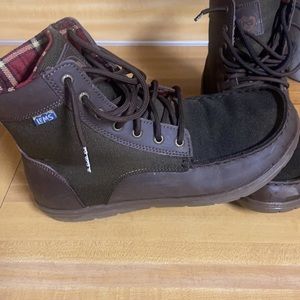 Lems Boulder boots